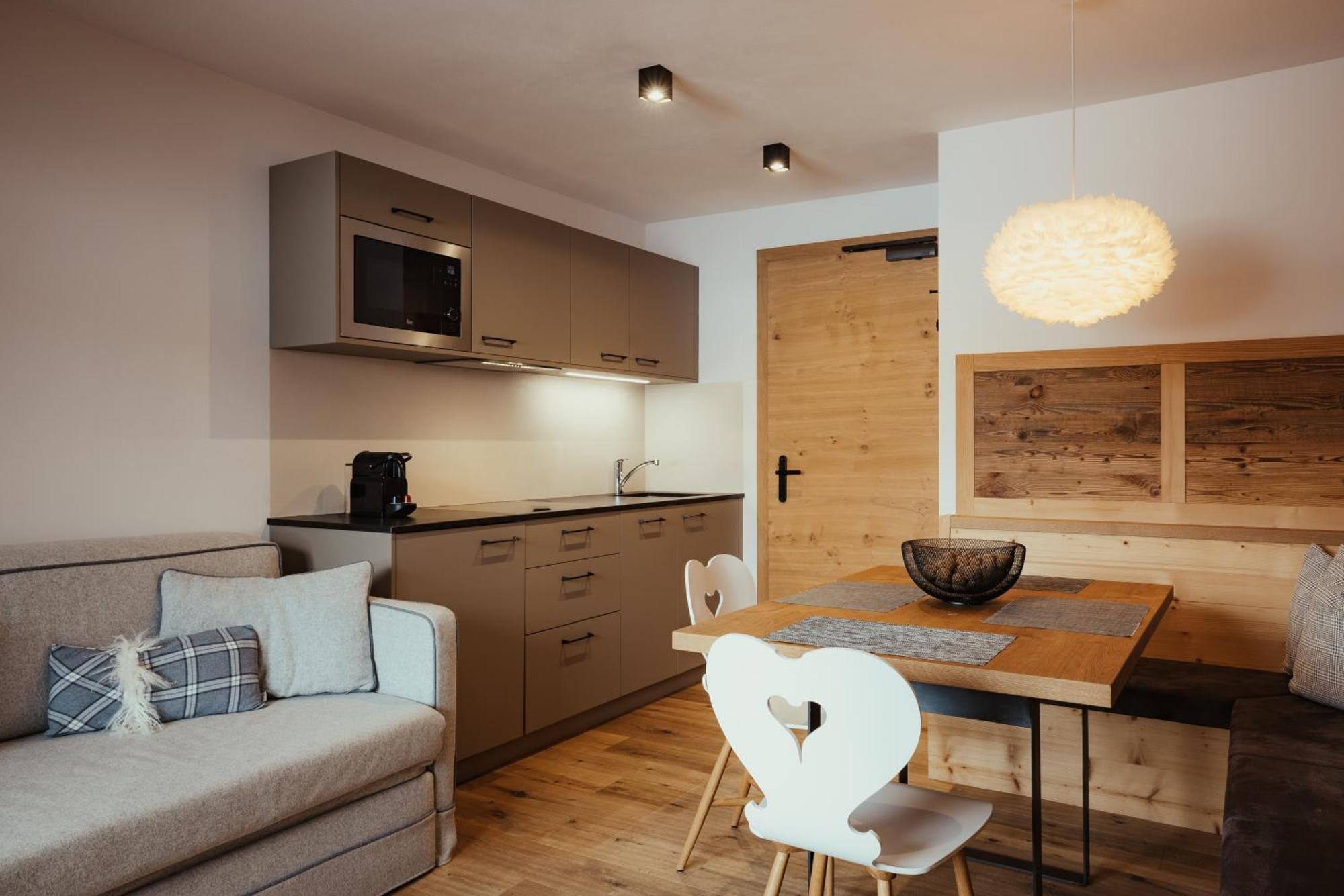 Villa Flora Mountain Lodges Сан Касиано Екстериор снимка