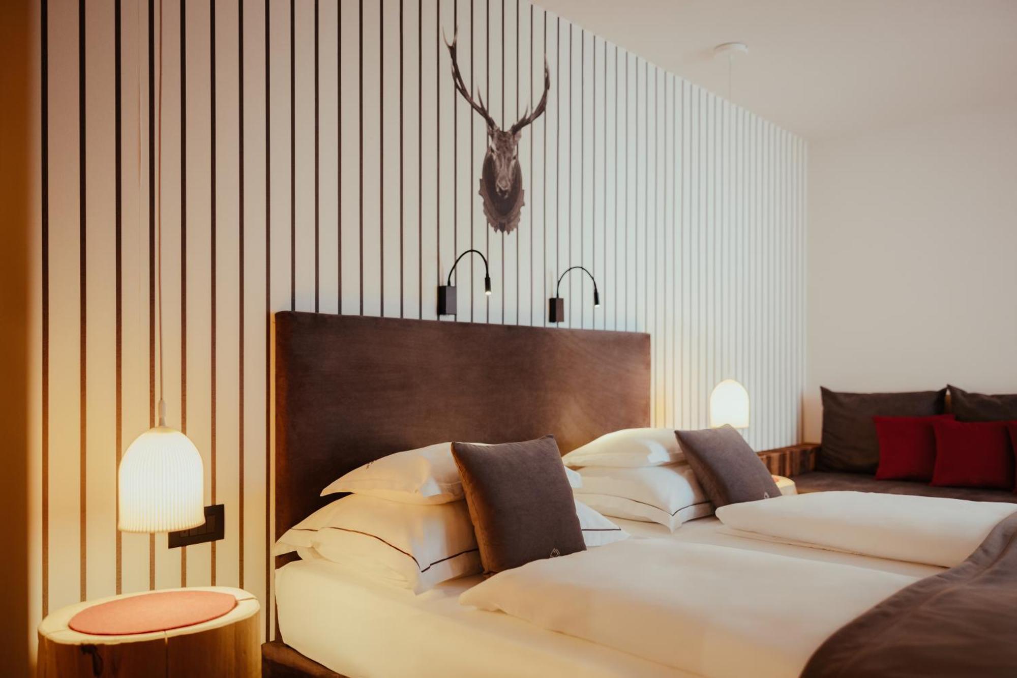 Villa Flora Mountain Lodges Сан Касиано Екстериор снимка